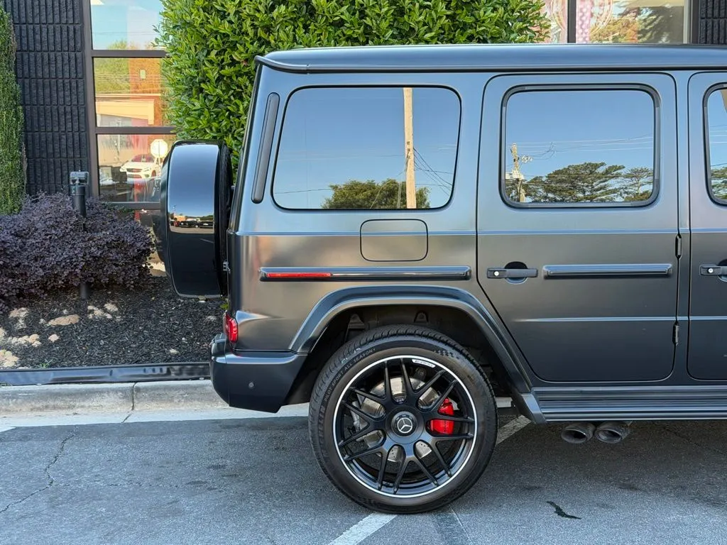 Mercedes-Benz G-Class photo 22