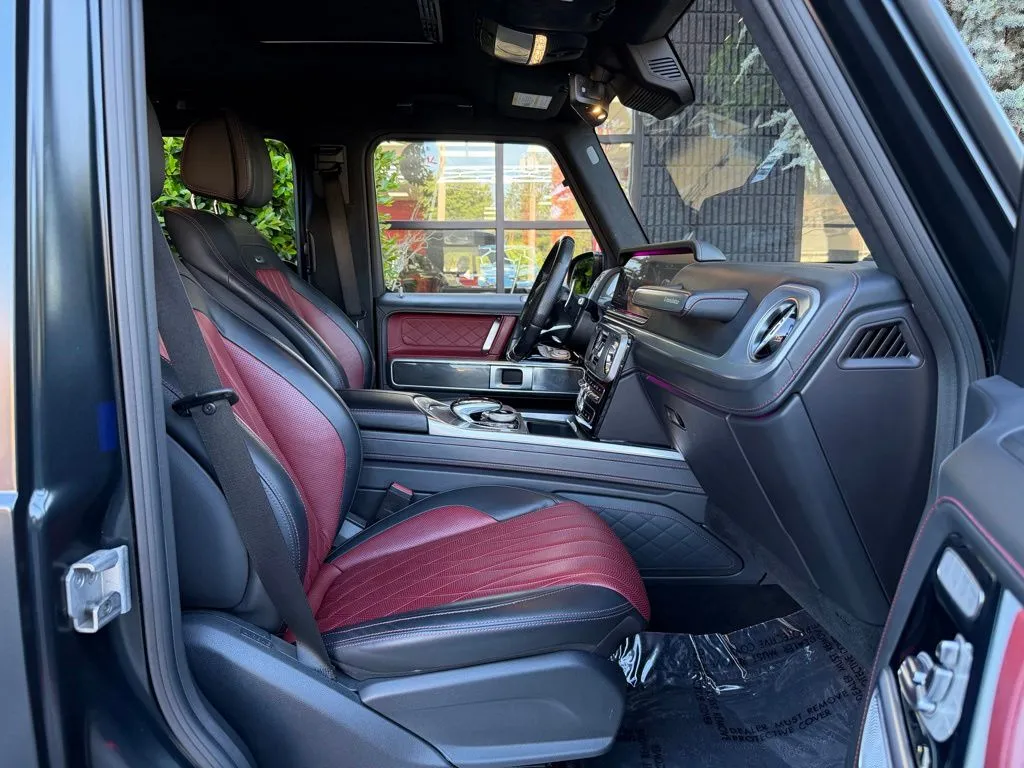 Mercedes-Benz G-Class photo 33