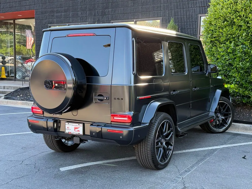 Mercedes-Benz G-Class photo 12