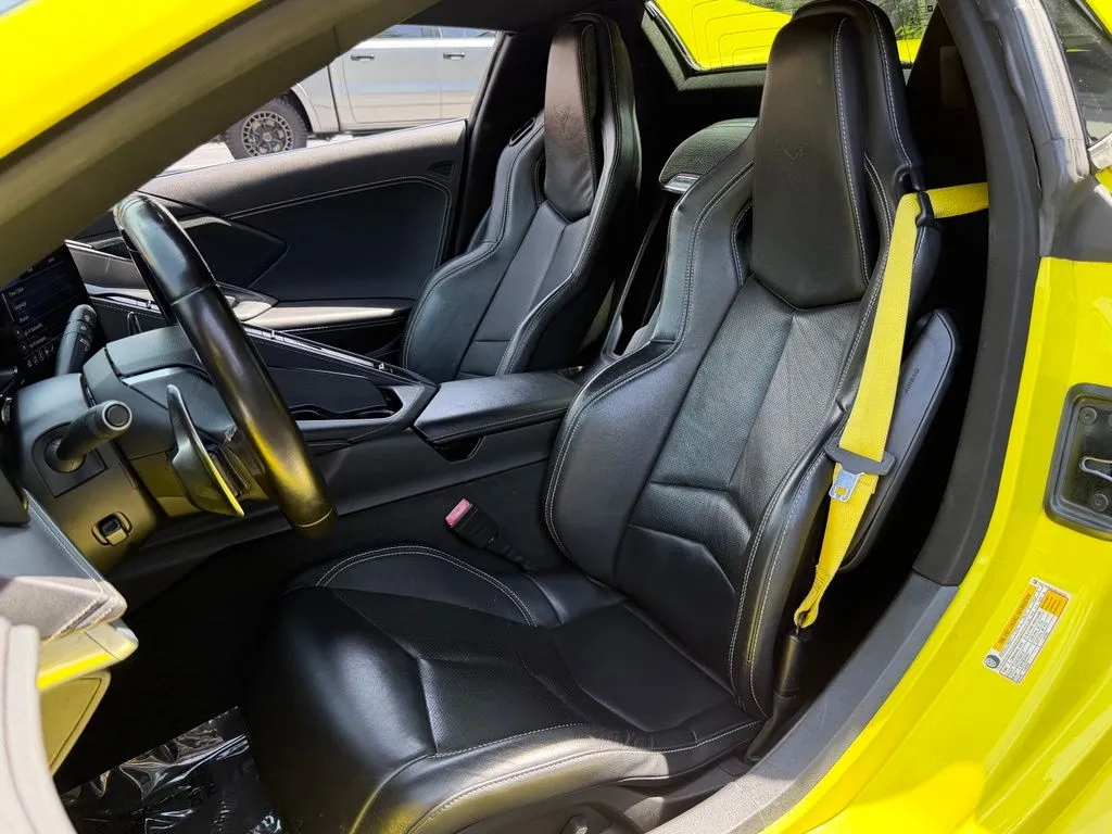 Chevrolet Corvette photo 23