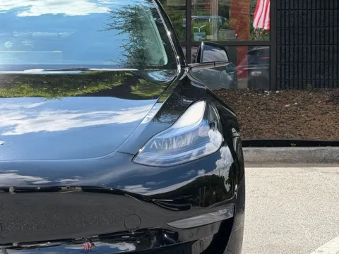 More photos of 2022 Tesla Model 3 at Gravity Autos Sandy Springs, GA