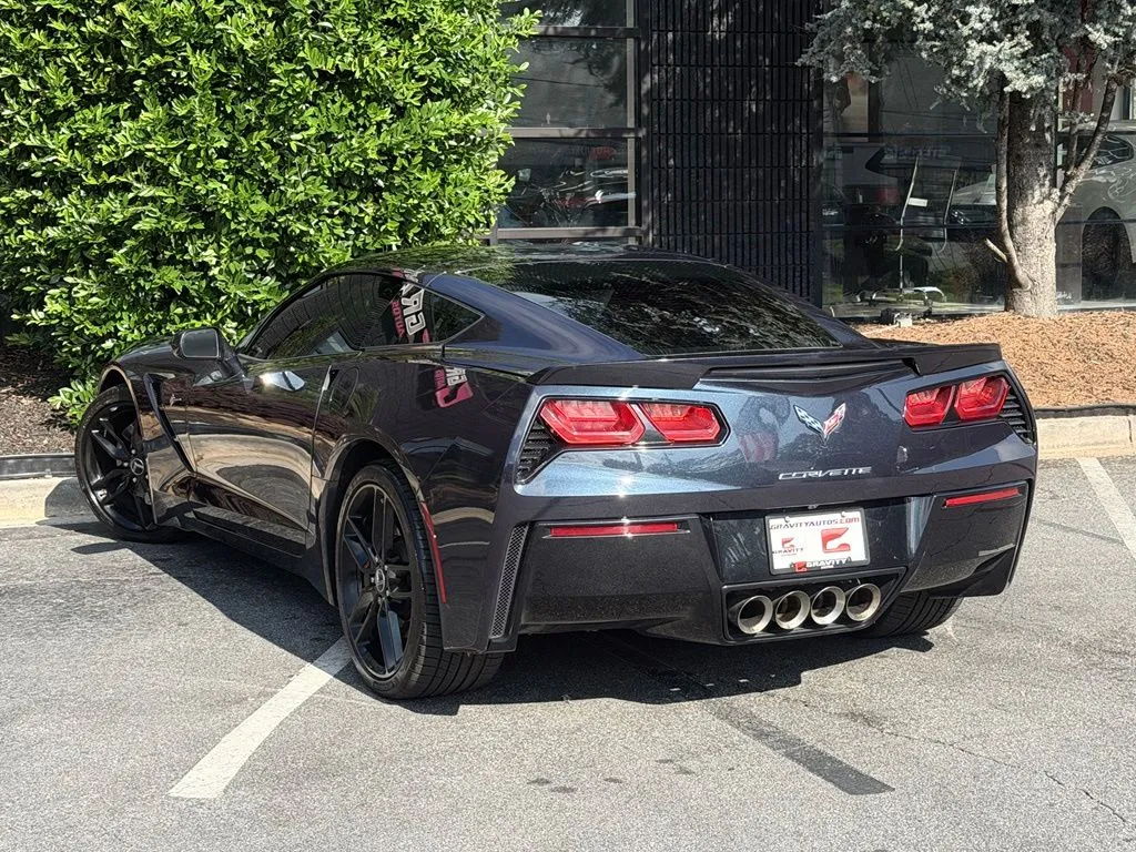 Chevrolet Corvette Stingray photo 19