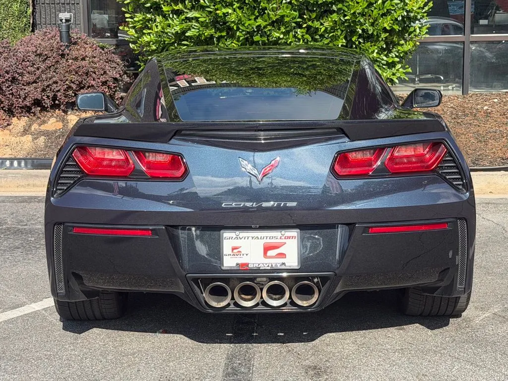 Chevrolet Corvette Stingray photo 14