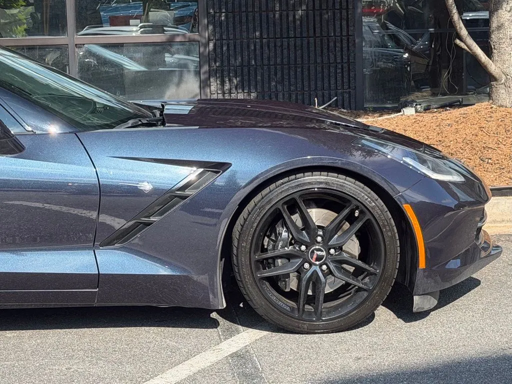 Chevrolet Corvette Stingray photo 23