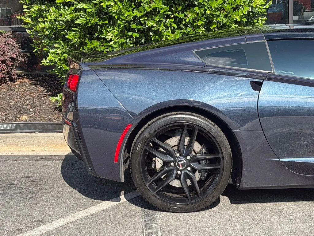 Chevrolet Corvette Stingray photo 22