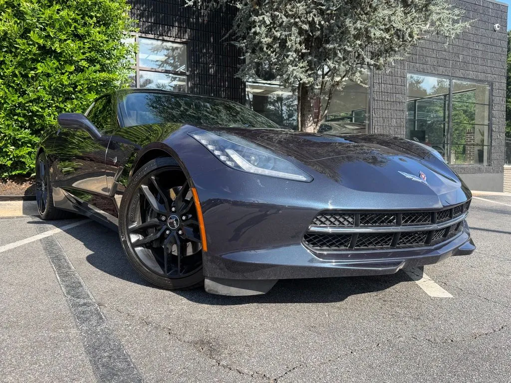 Chevrolet Corvette Stingray photo 8