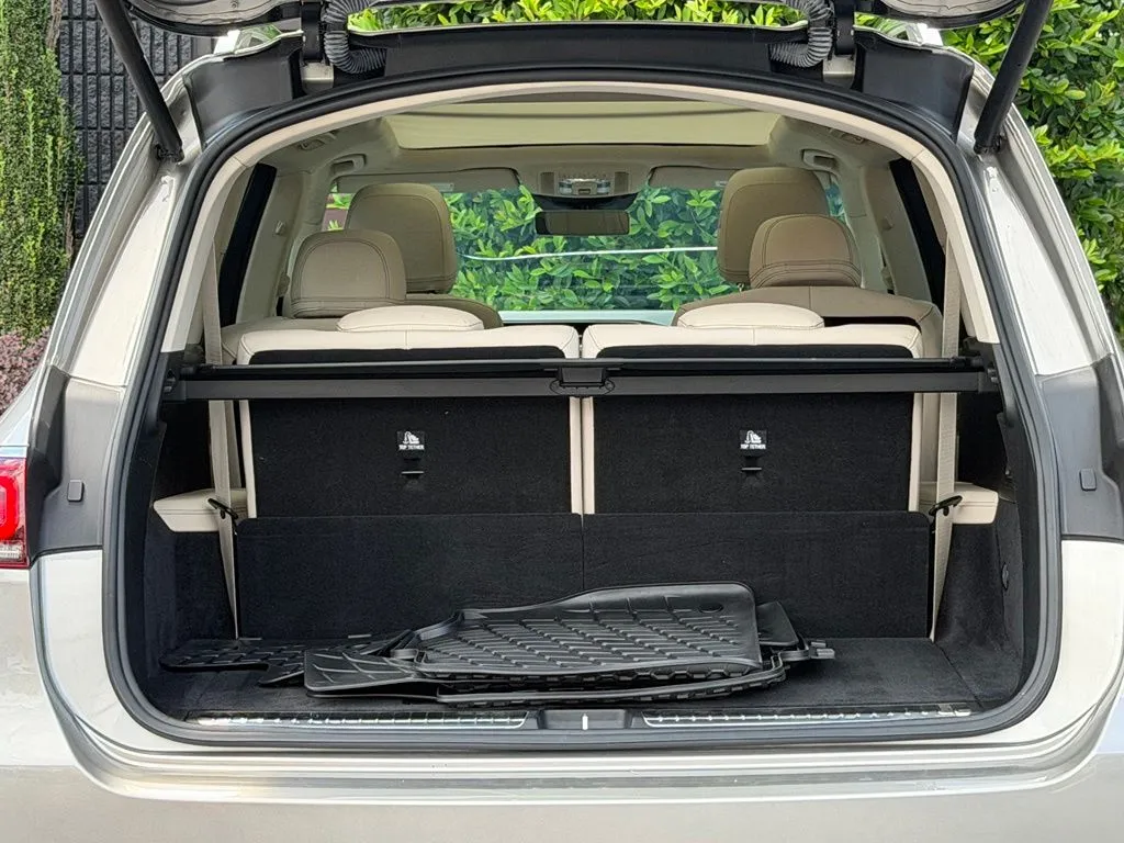 Mercedes-Benz GLS photo 18
