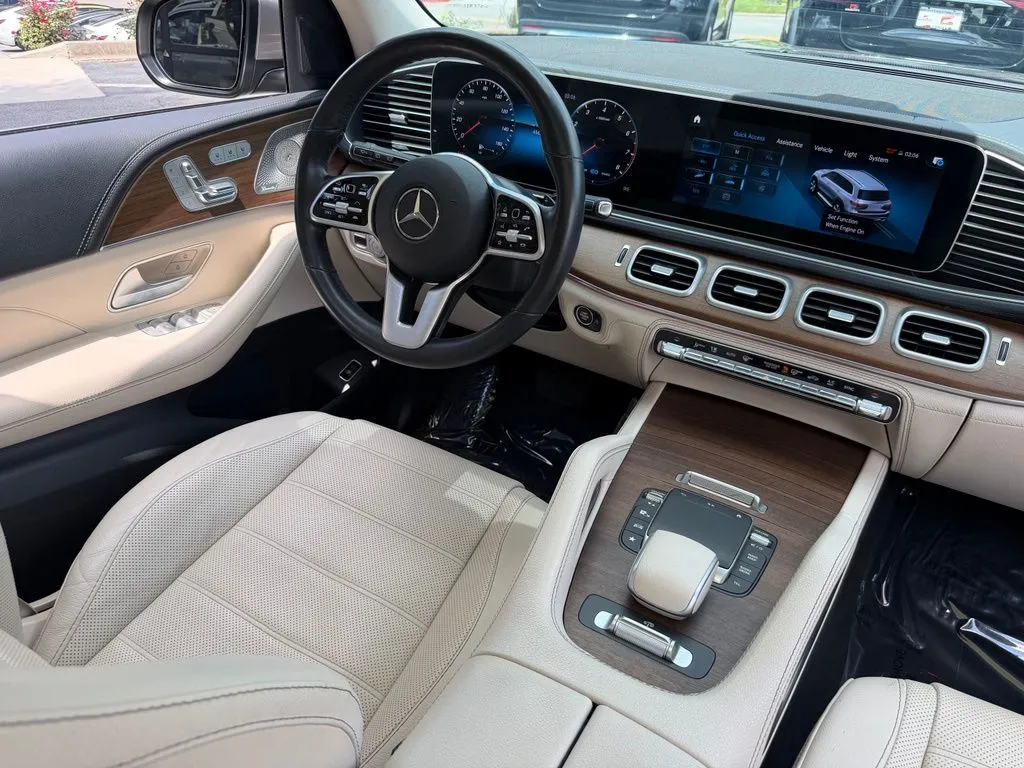 Mercedes-Benz GLS photo 42