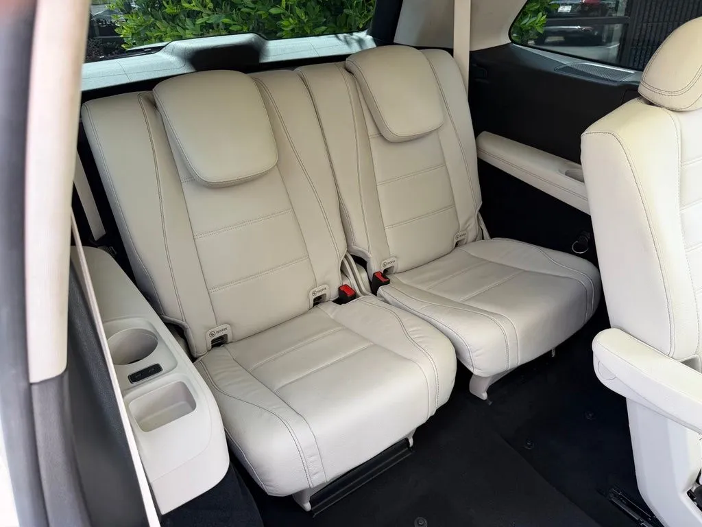 Mercedes-Benz GLS photo 40