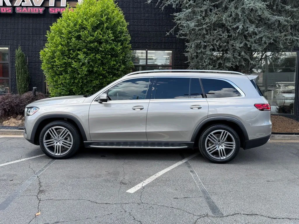 Mercedes-Benz GLS photo 9