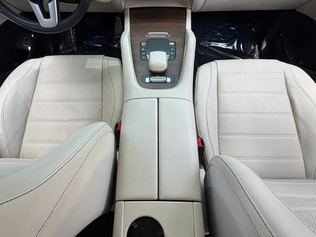 Mercedes-Benz GLS photo 50