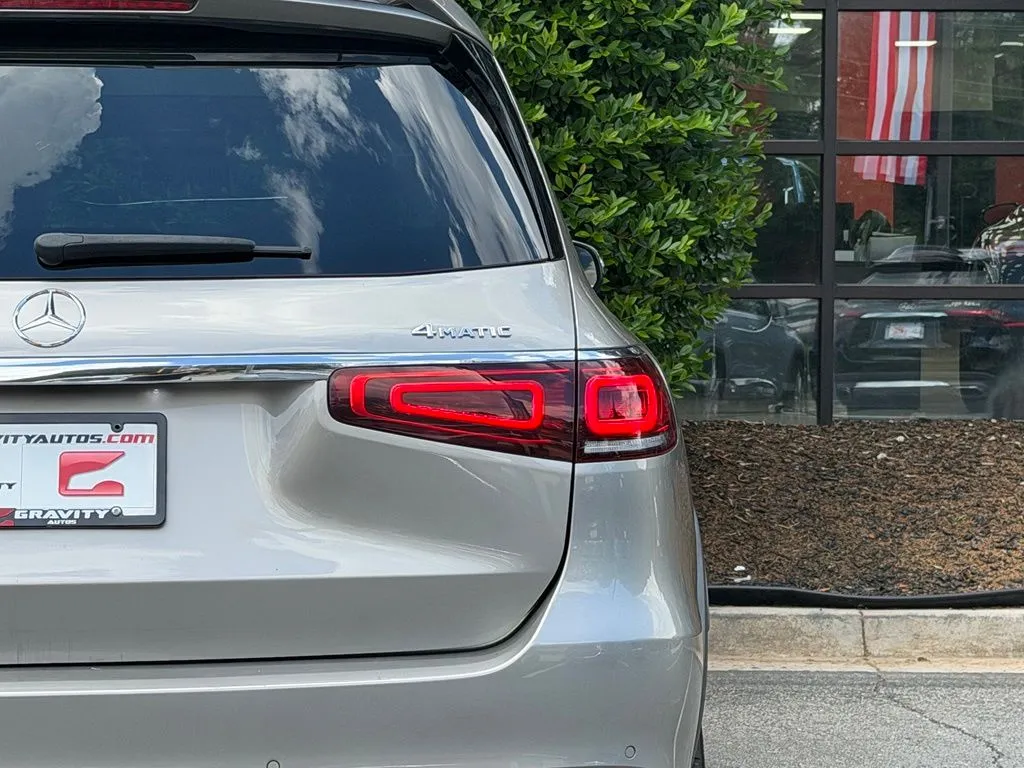 Mercedes-Benz GLS photo 16
