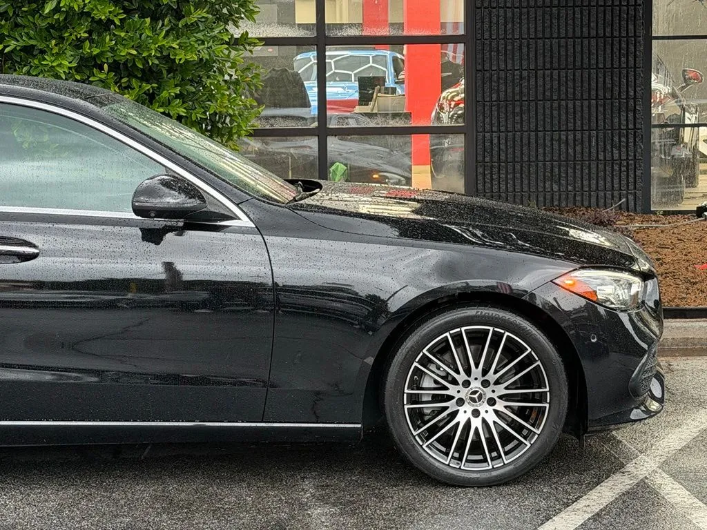 Mercedes-Benz C-Class photo 20