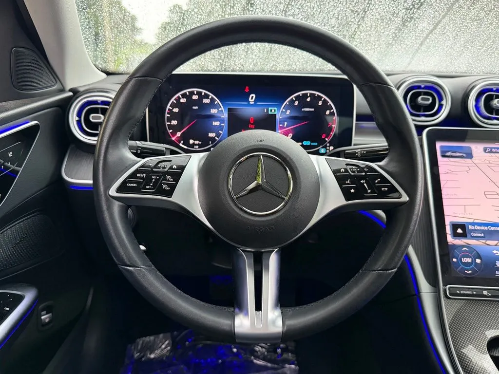 Mercedes-Benz C-Class photo 37