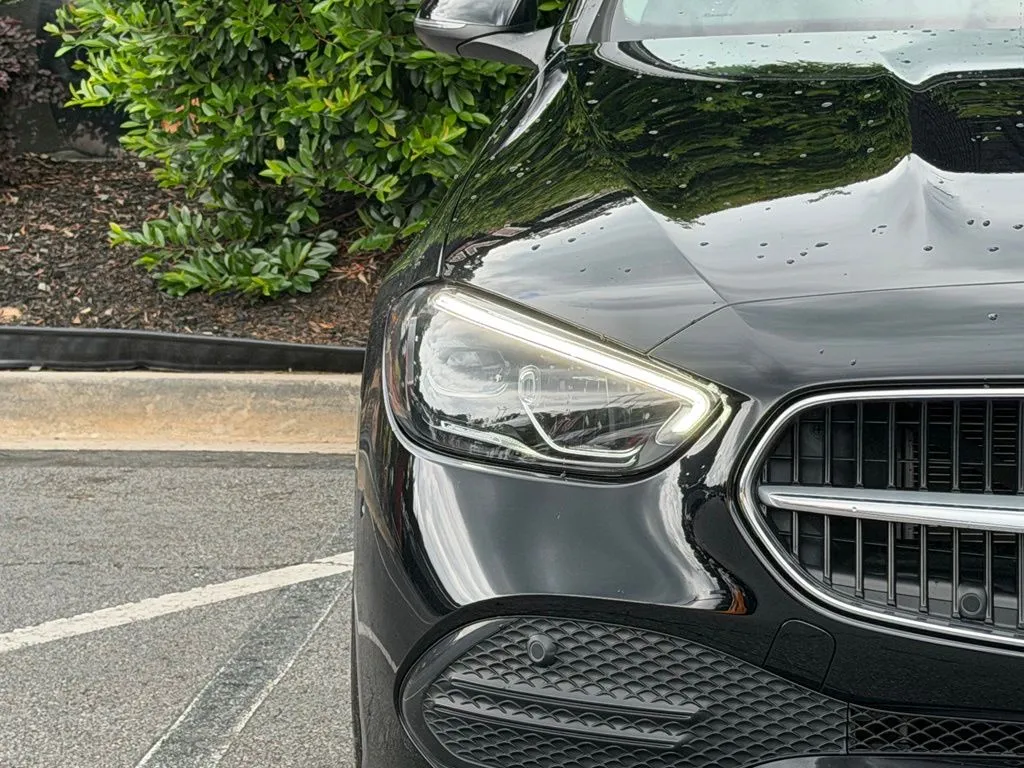 Mercedes-Benz C-Class photo 4