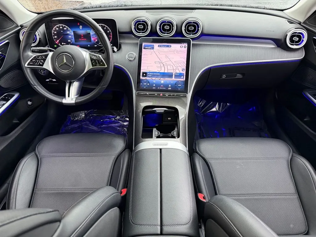 Mercedes-Benz C-Class photo 36