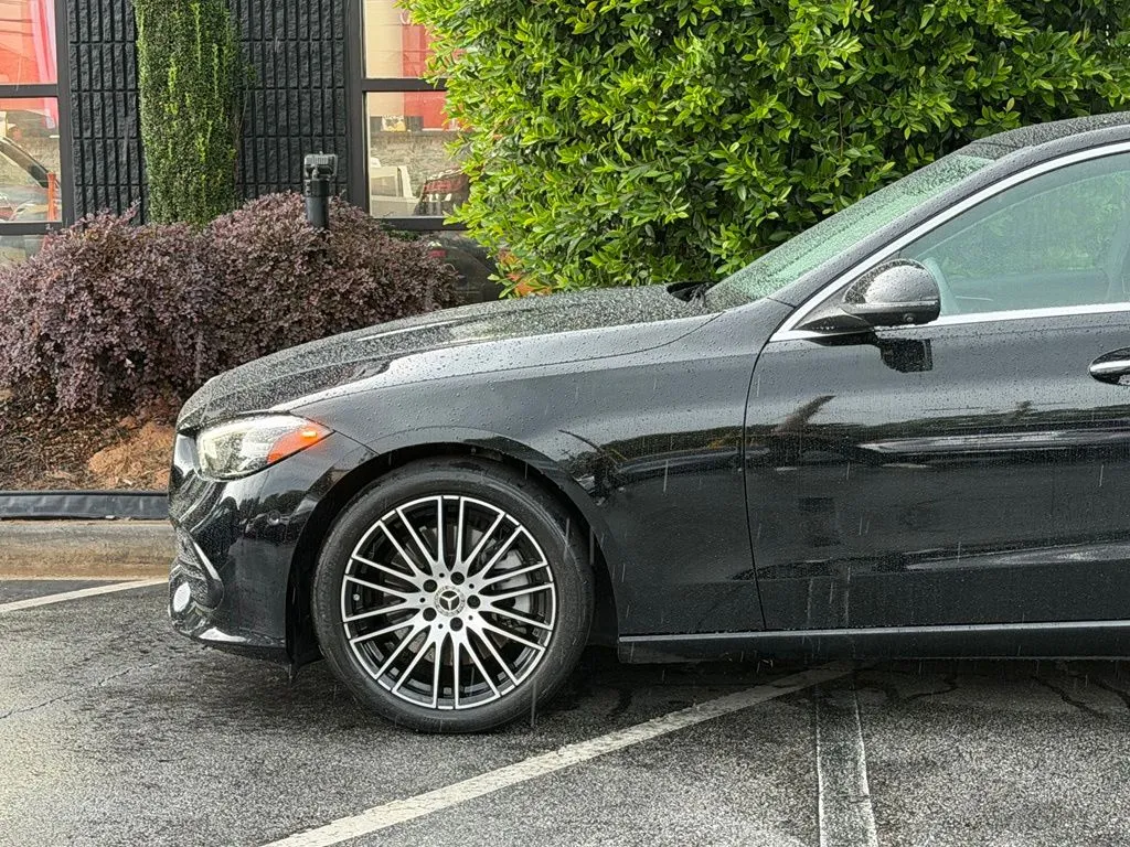 Mercedes-Benz C-Class photo 10