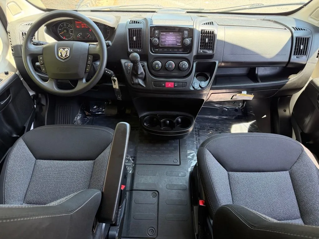 Ram ProMaster 1500 photo 39