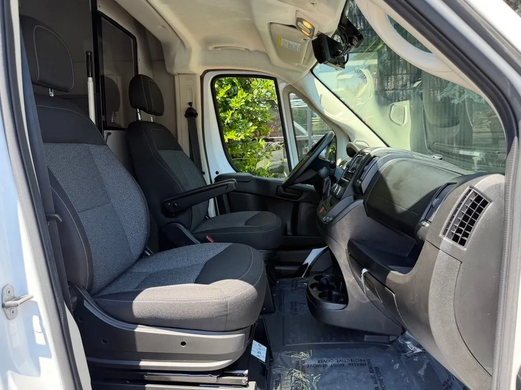 Ram ProMaster 1500 photo 35