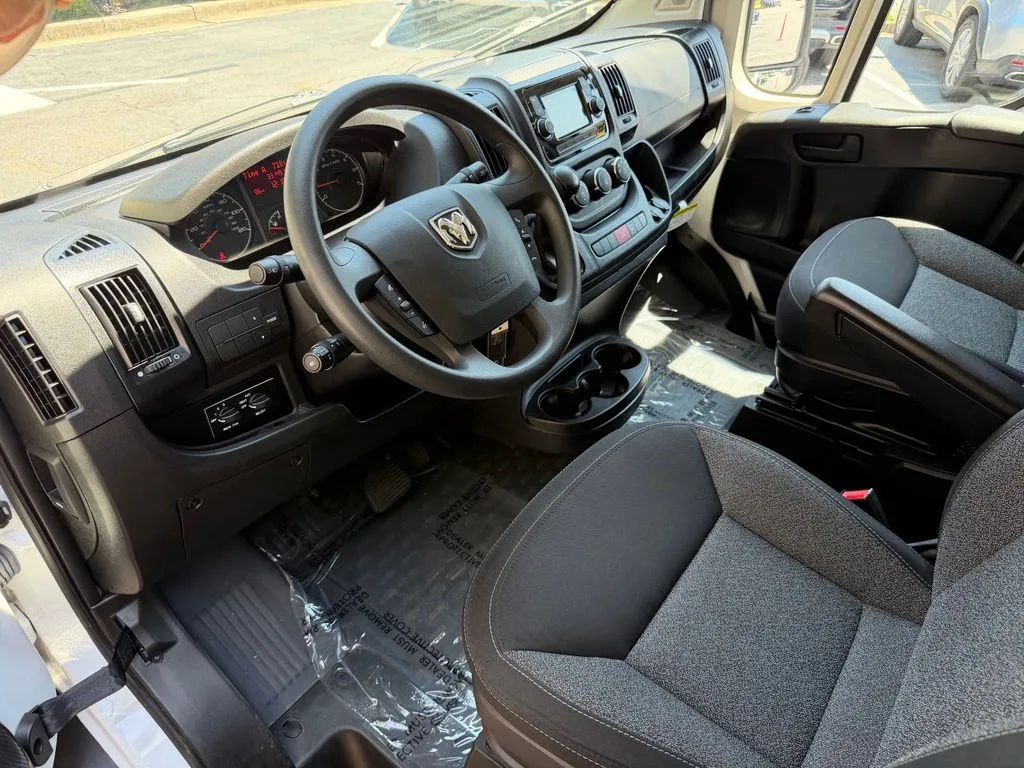 Ram ProMaster 1500 photo 28