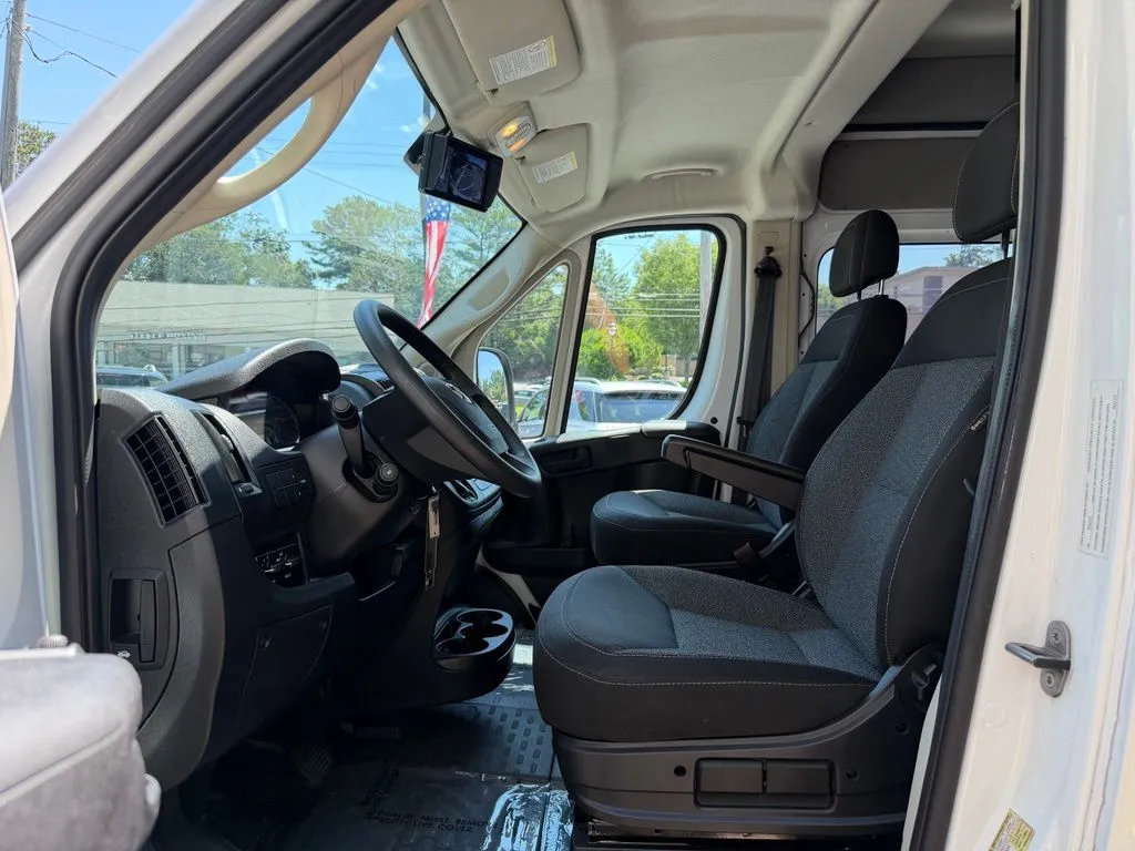 Ram ProMaster 1500 photo 29