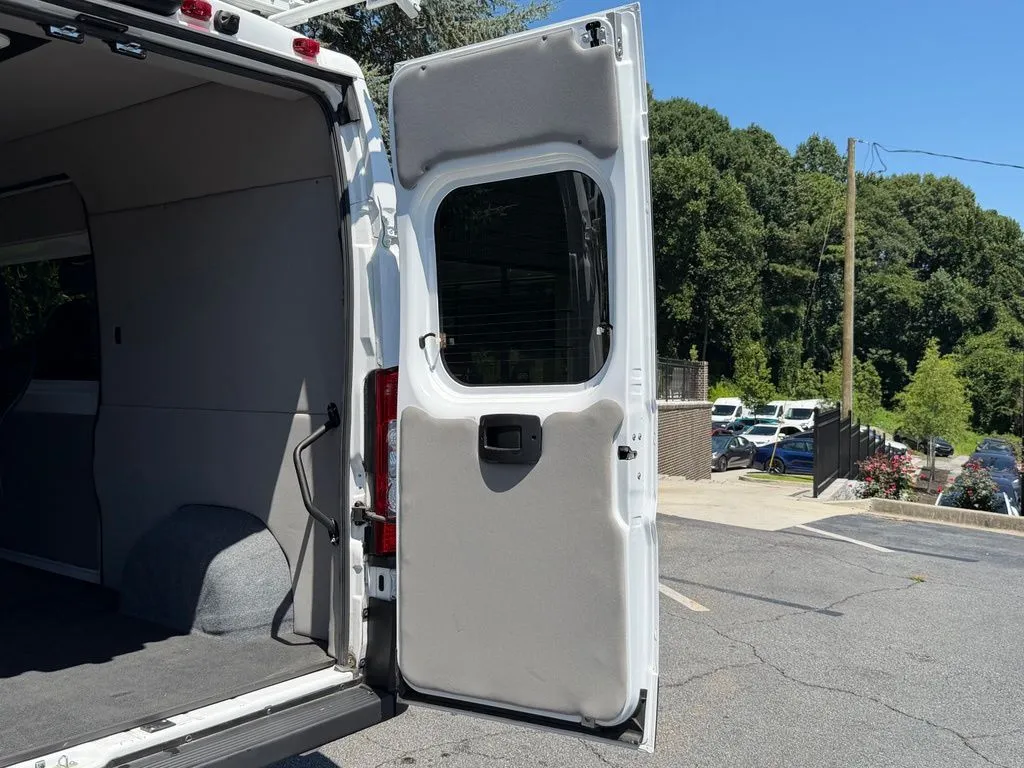 Ram ProMaster 1500 photo 19