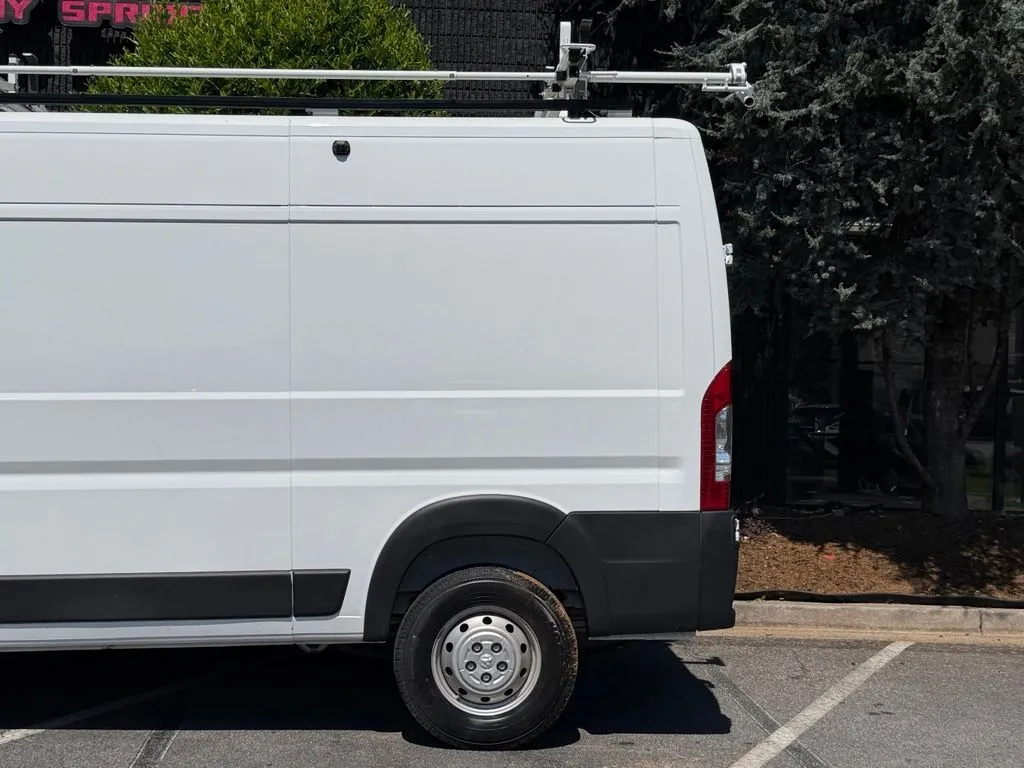 Ram ProMaster 1500 photo 11