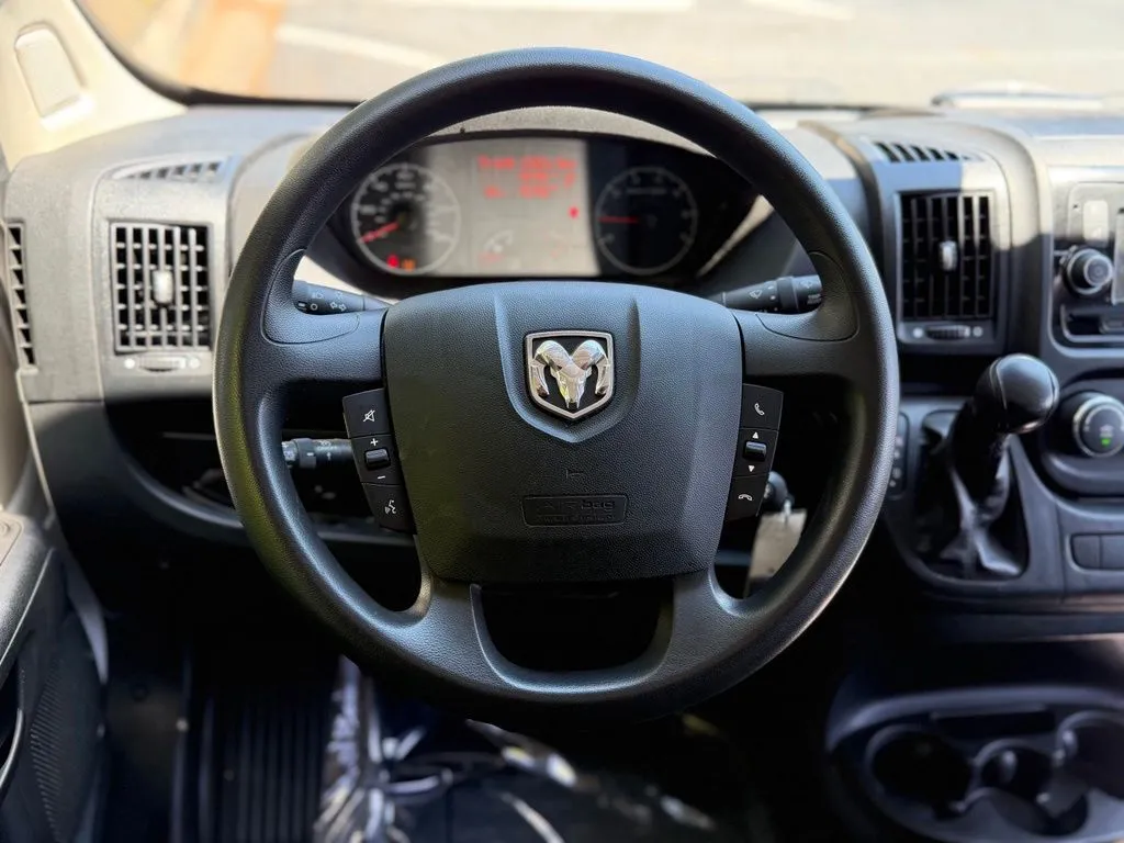 Ram ProMaster 1500 photo 45