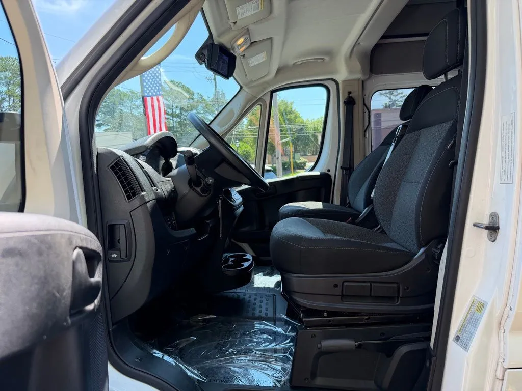 Ram ProMaster 1500 photo 32
