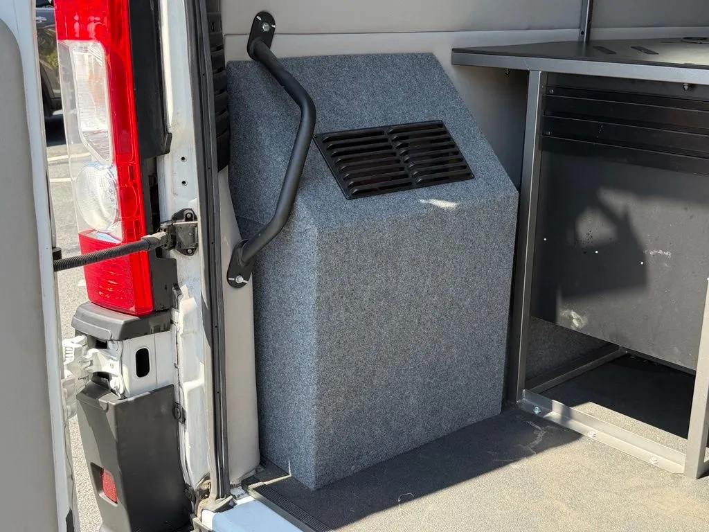 Ram ProMaster 1500 photo 24