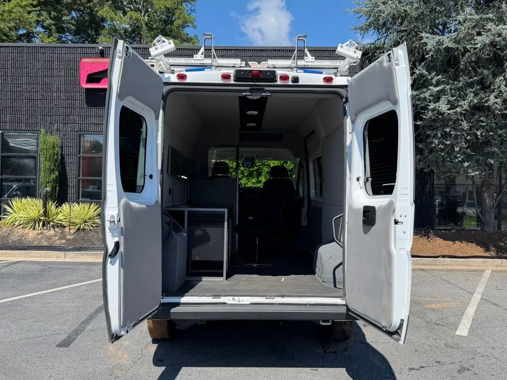 Ram ProMaster 1500 photo 17