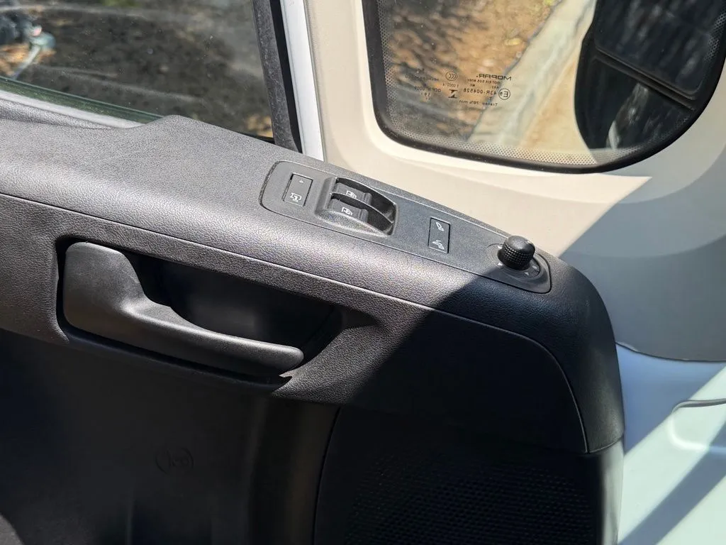 Ram ProMaster 1500 photo 36