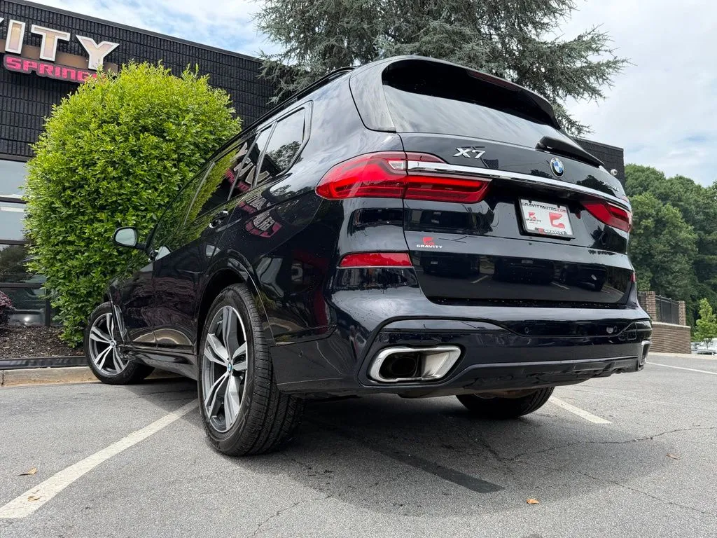 BMW X7 photo 18