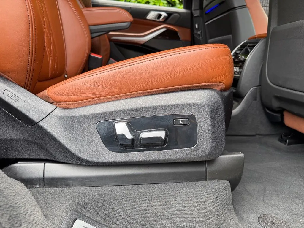 BMW X7 photo 41