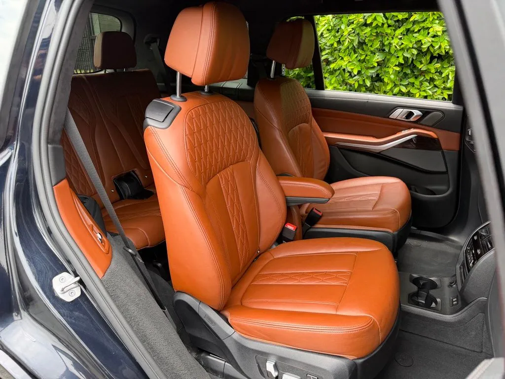 BMW X7 photo 40
