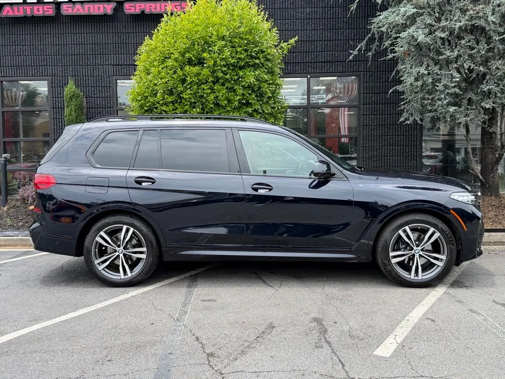 BMW X7 photo 19