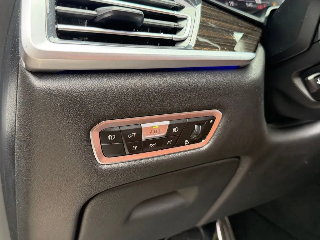 BMW X7 photo 26