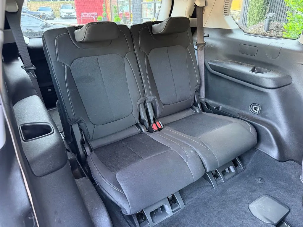 Jeep Grand Cherokee L photo 42