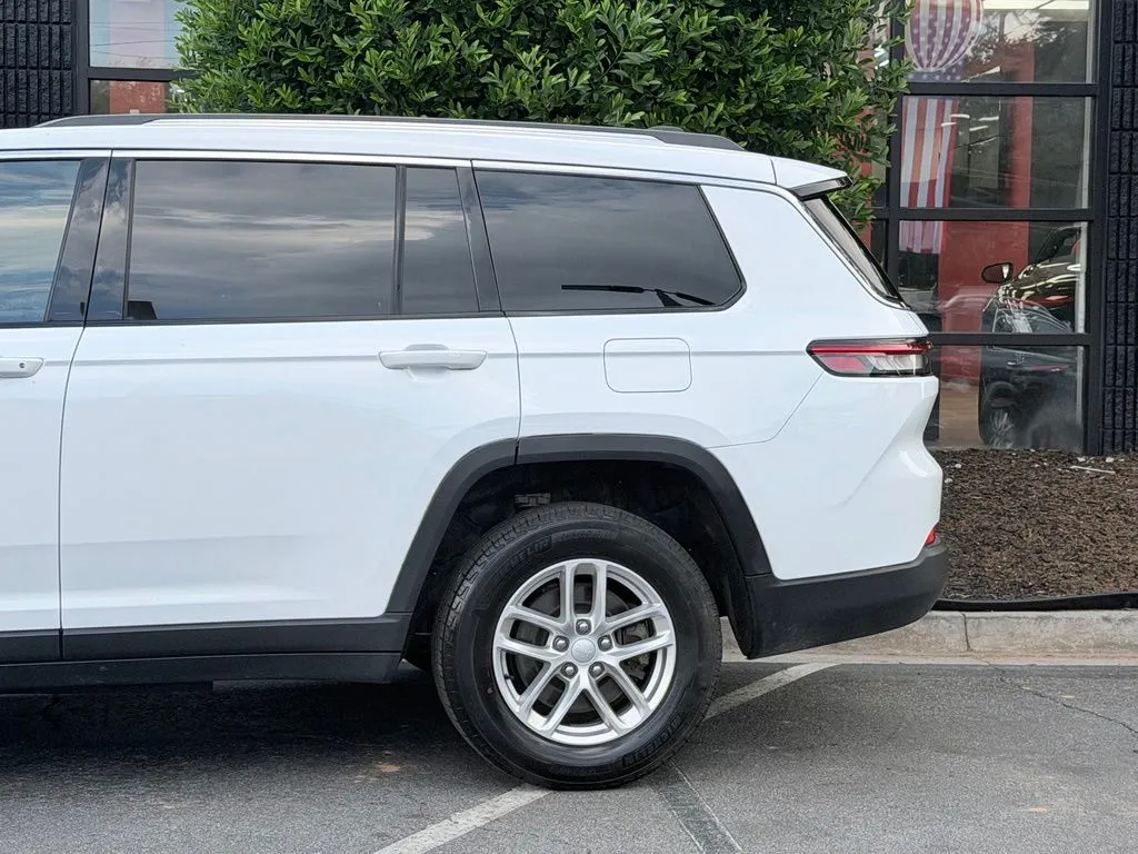 Jeep Grand Cherokee L photo 11
