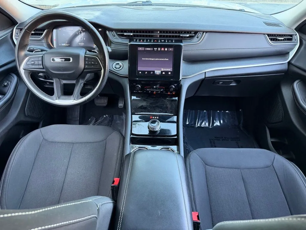 Jeep Grand Cherokee L photo 43
