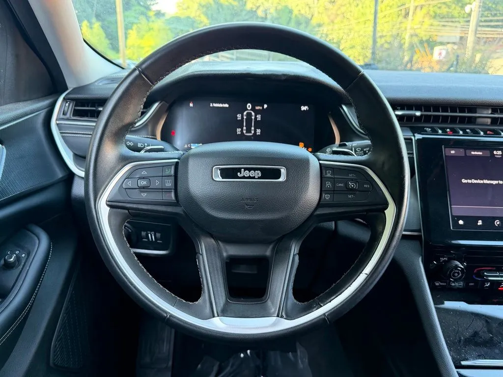 Jeep Grand Cherokee L photo 46