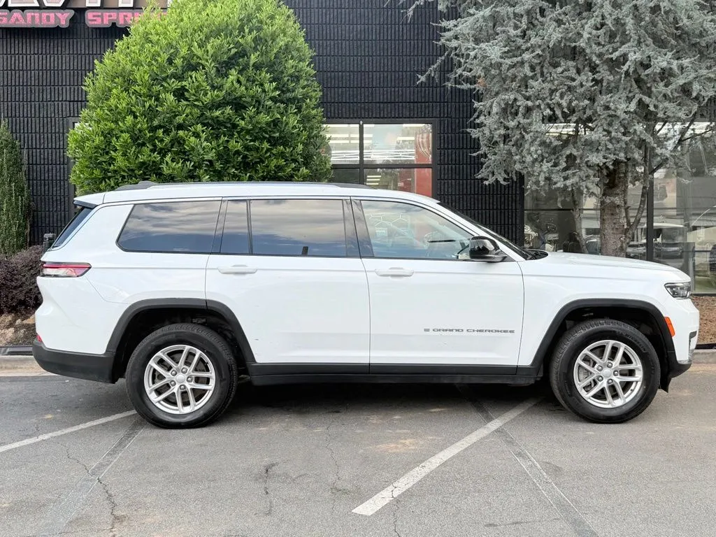 Jeep Grand Cherokee L photo 21