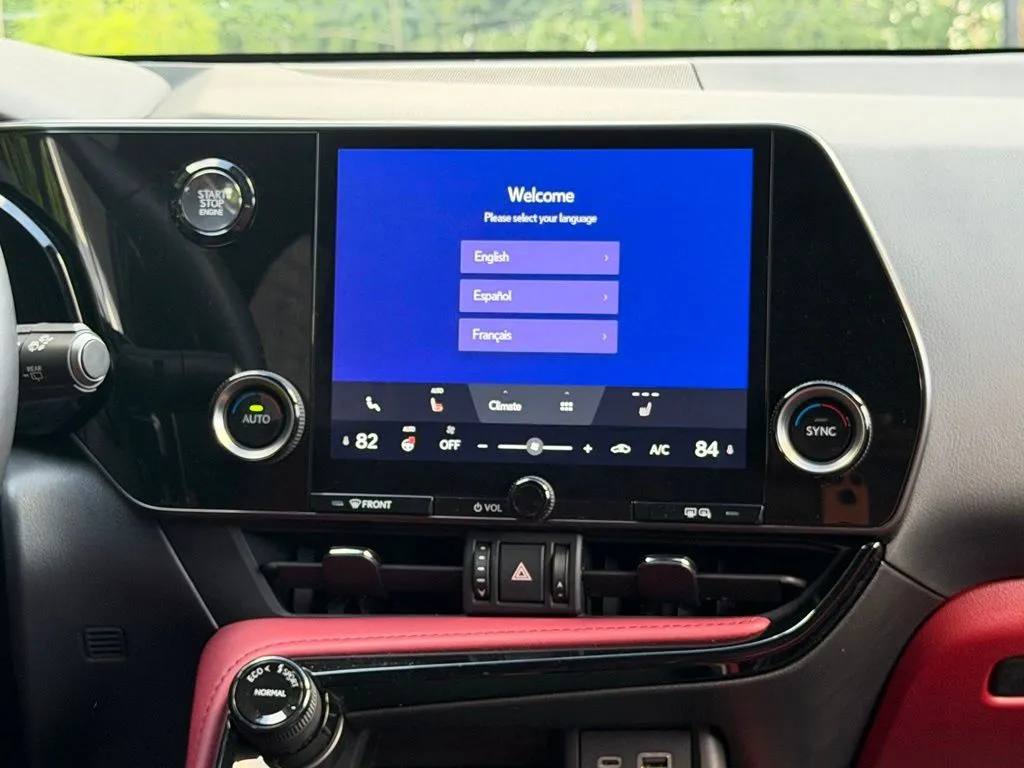 Lexus NX photo 48