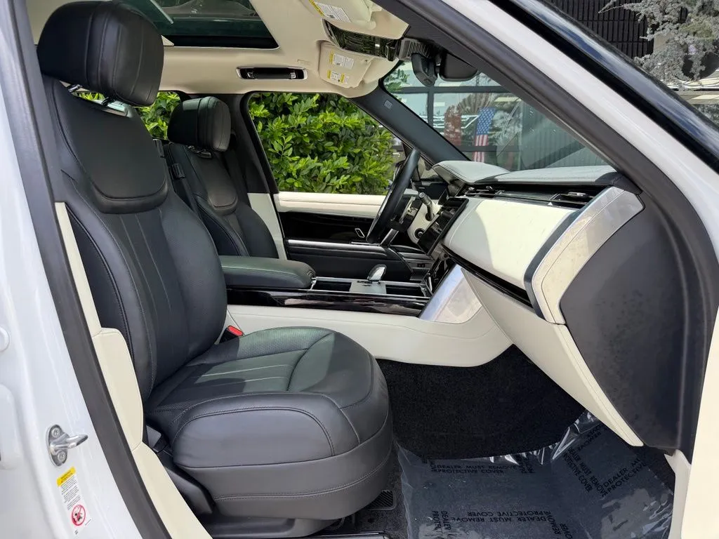 Land Rover Range Rover photo 32