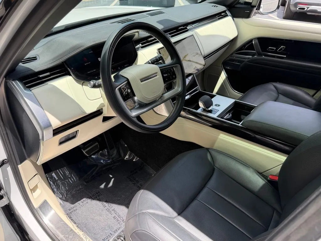 Land Rover Range Rover photo 24