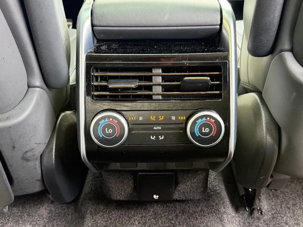 Land Rover Range Rover photo 52