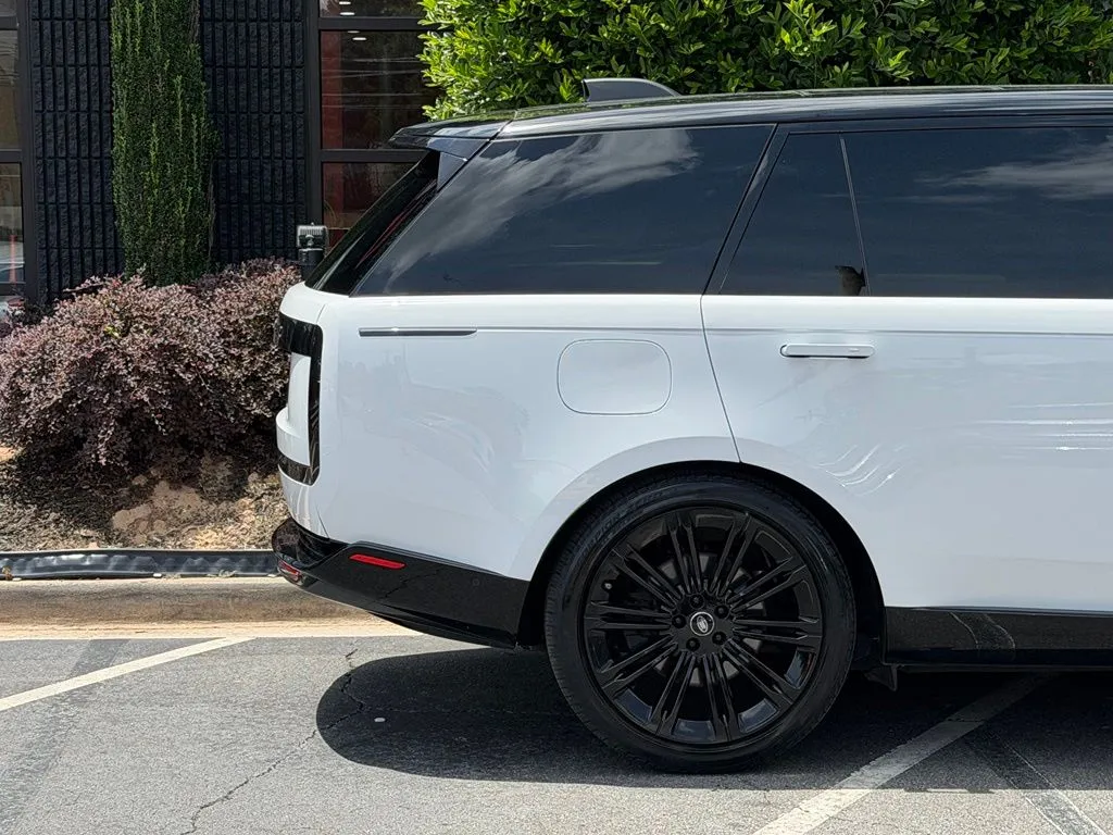 Land Rover Range Rover photo 22