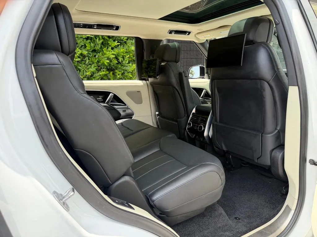 Land Rover Range Rover photo 36