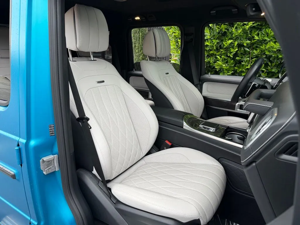 Mercedes-Benz G-Class photo 34