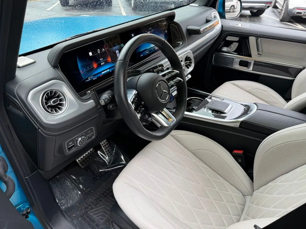 Mercedes-Benz G-Class photo 24
